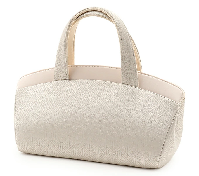 フォーマルバッグ　インナーマグネット口